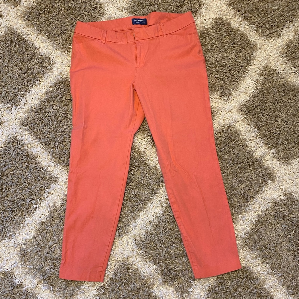 Old Navy Pixie Mid Rise Pants